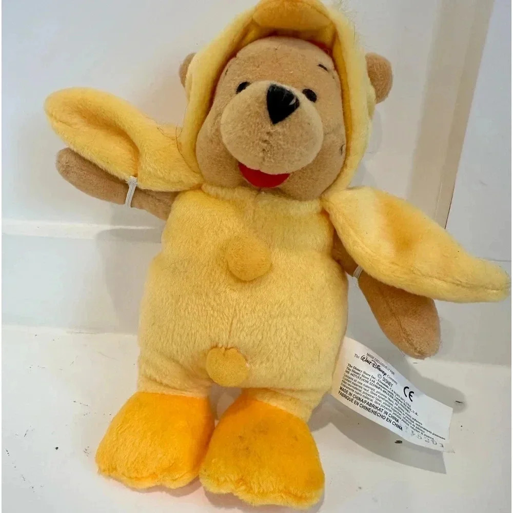 Walt‎ Disney Winnie the Pooh W/ Duck Outfit 8”